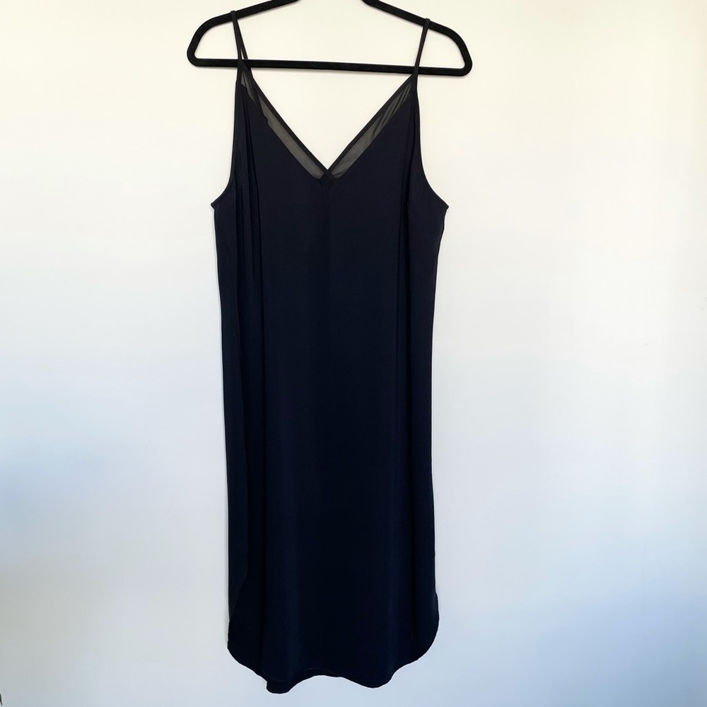 ✨ Host Pick ✨ Gentlefawn Black Slip Dress - Picture 2 of 6
